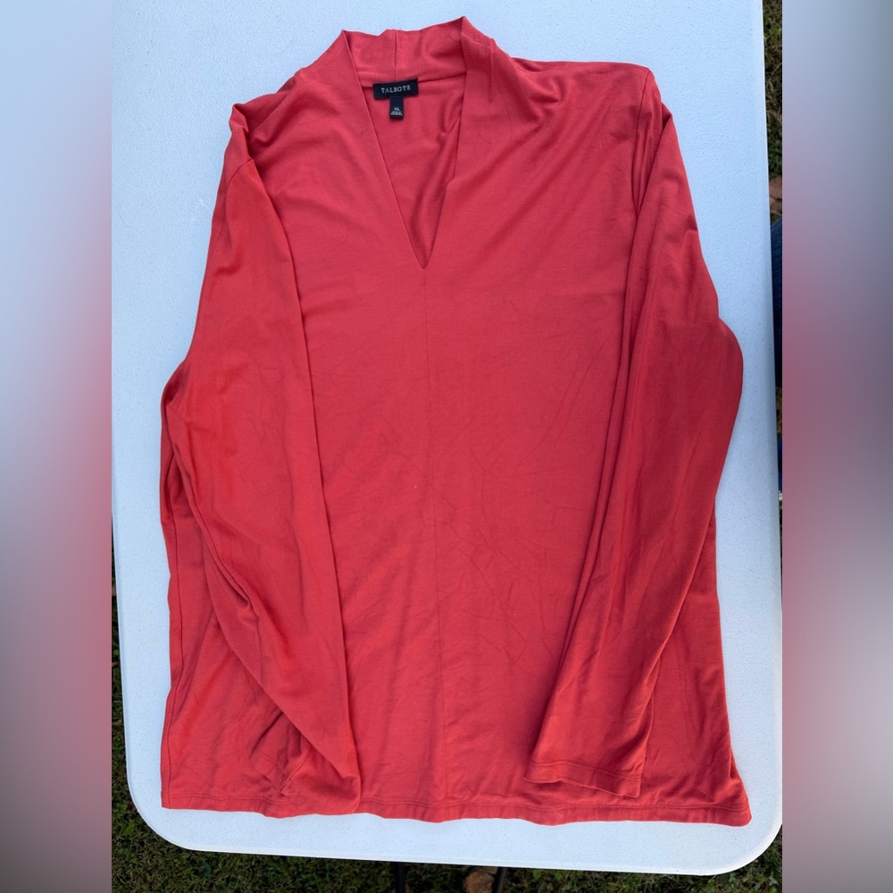 Womens rust colored long sleeve tunic top